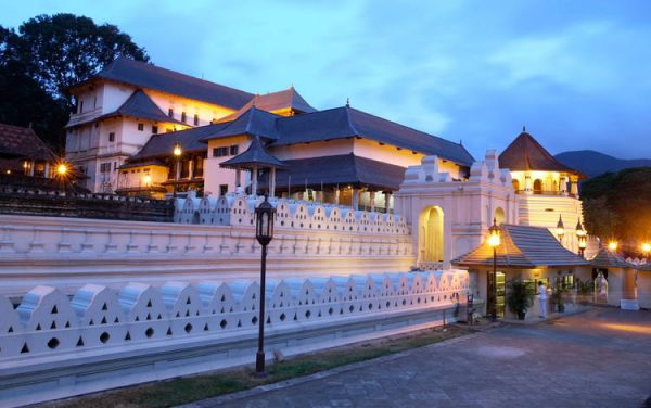 Kandy – Niwaduwa.lk